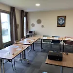 Ξενοδοχείο Campanile Nature - Sud Aeroport 3*