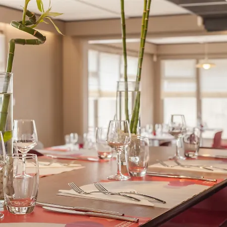 Hotel Campanile Nature - Poitiers Sud Aeroport Poitiers