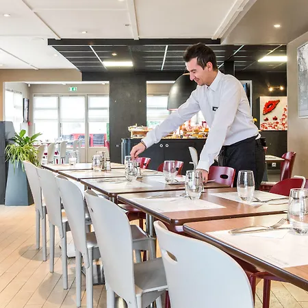 Hotel Campanile Nature - Poitiers Sud Aeroport Poitiers