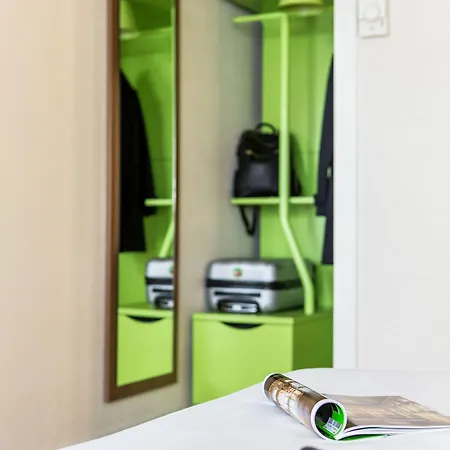 Campanile Nature - Poitiers Sud Aeroport מלון פואטייה