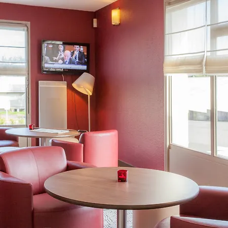 Campanile Nature - Poitiers Sud Aeroport Poitiers